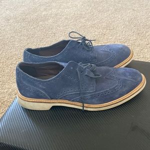 Mens BLUE SUEDE shoes!
